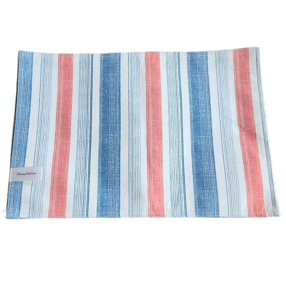 Tommy Bahama placemats X4 red, white, & blue - Picture 1 of 5